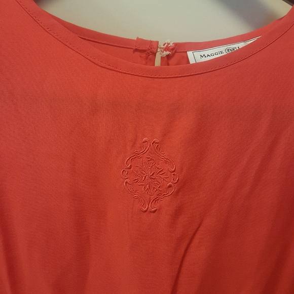 Maggie Lawerence Vintage blouse - Picture 3 of 3